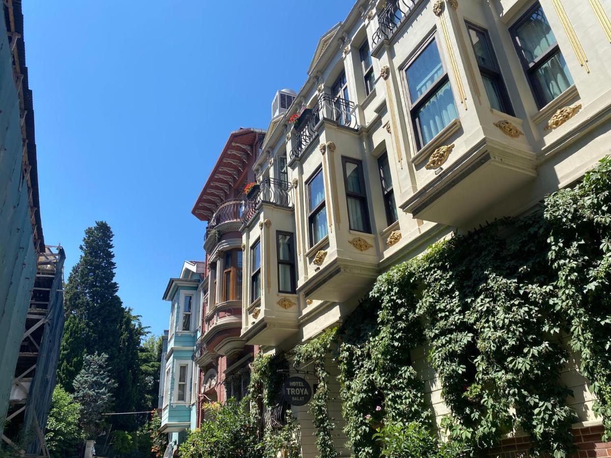 Istanbul Old City Colorful Houses Balat Petrion Hotel Екстер'єр фото