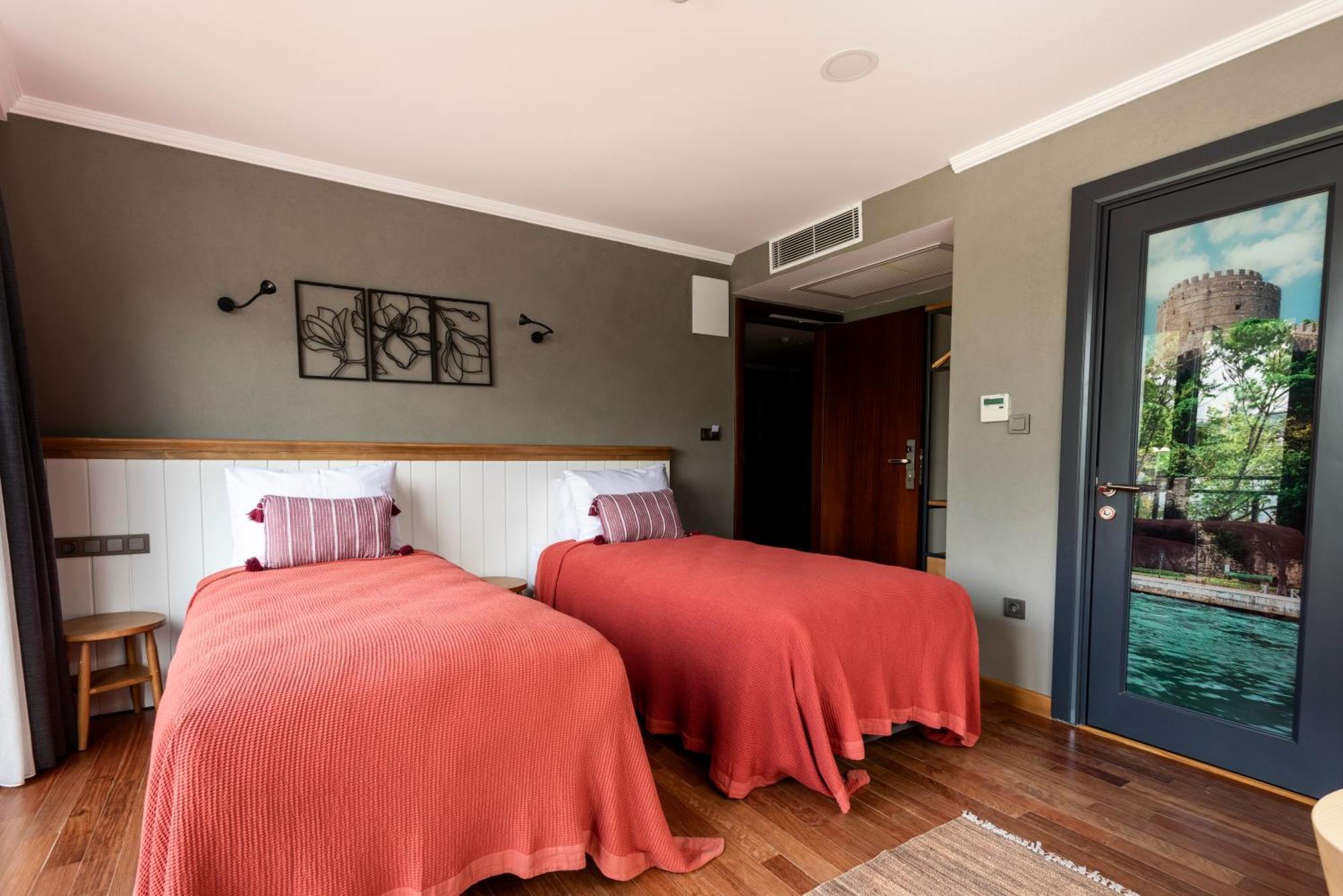 Istanbul Old City Colorful Houses Balat Petrion Hotel Екстер'єр фото